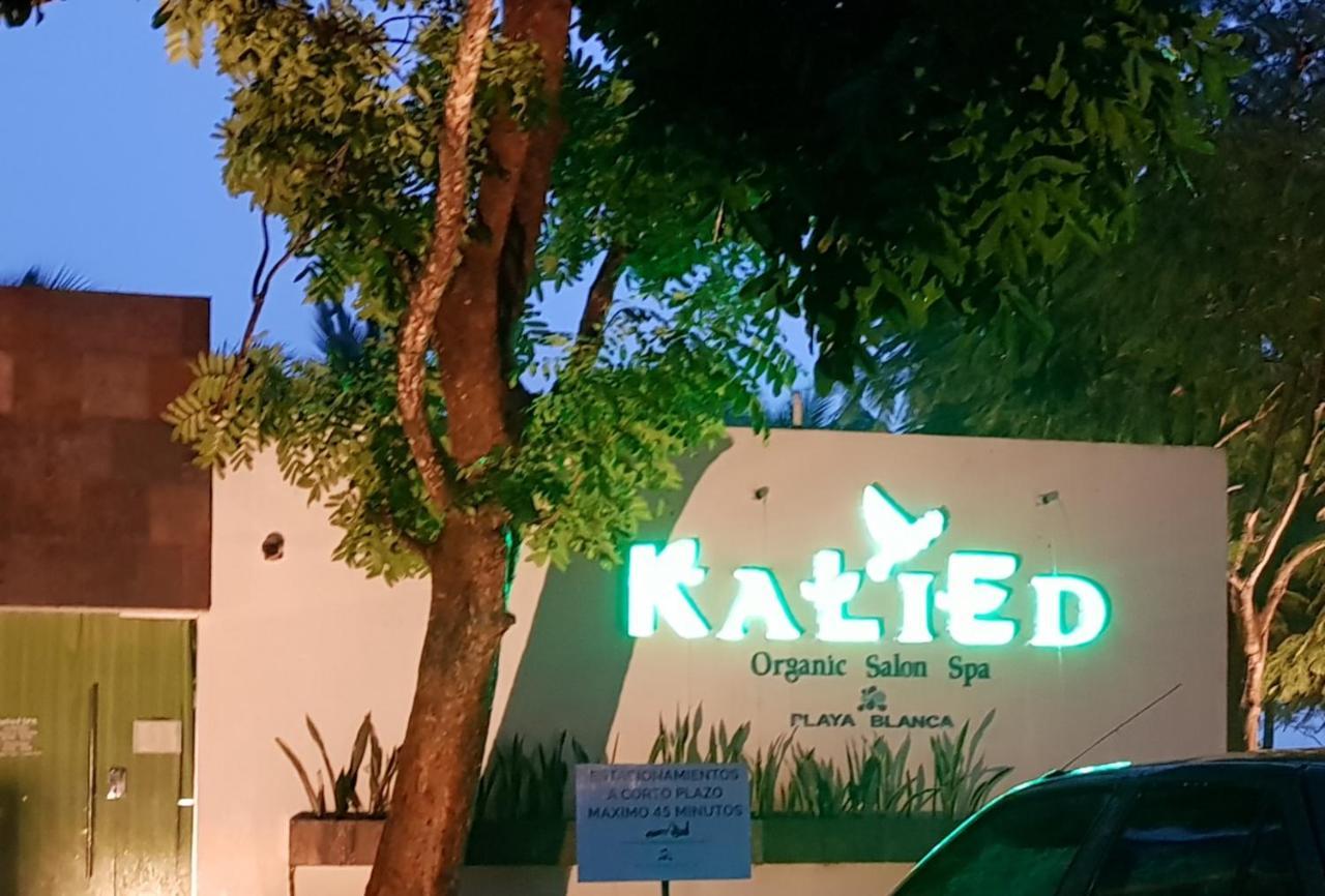 Playa Blanca Towncenter Suite - No Incluye Comidas エクステリア 写真