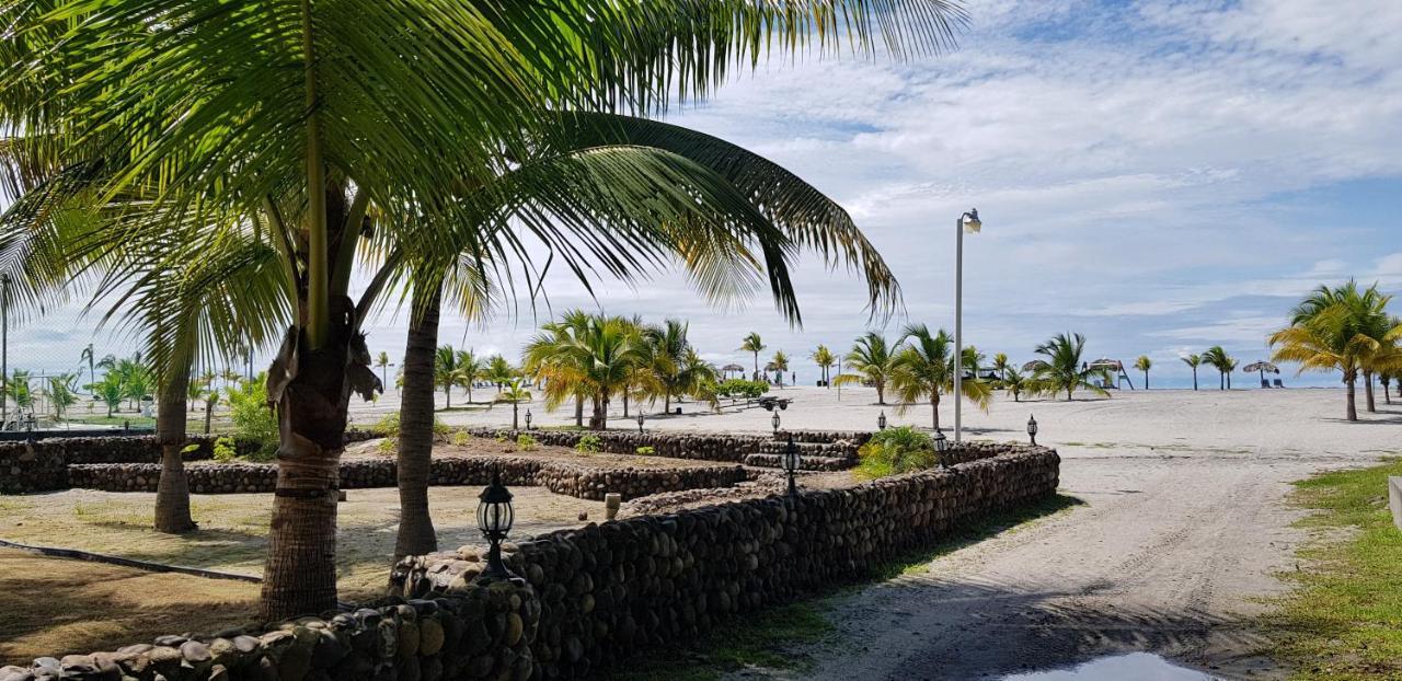 Playa Blanca Towncenter Suite - No Incluye Comidas エクステリア 写真