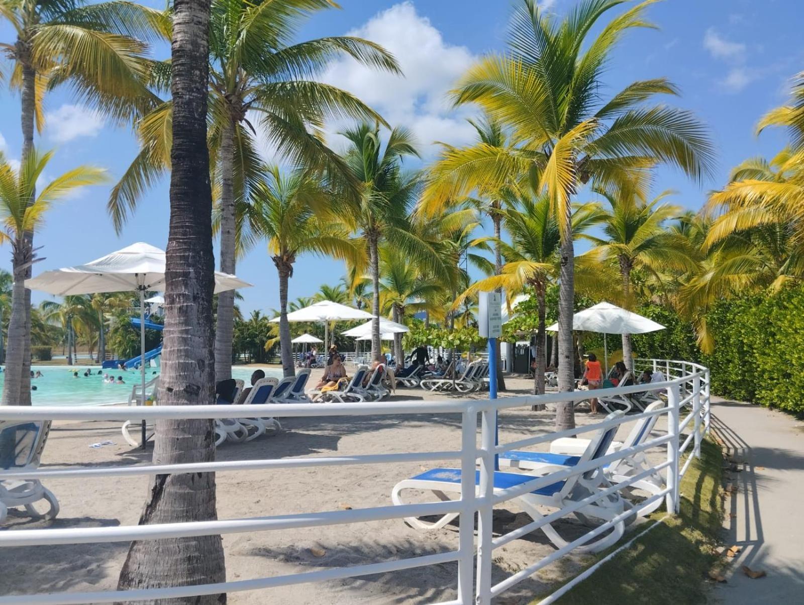 Playa Blanca Towncenter Suite - No Incluye Comidas エクステリア 写真